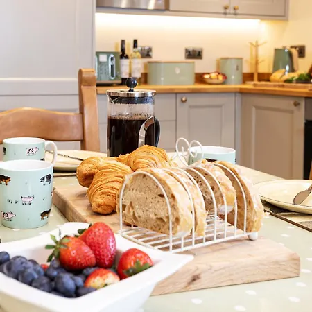 The Old Piggery بيت للعطل كندال